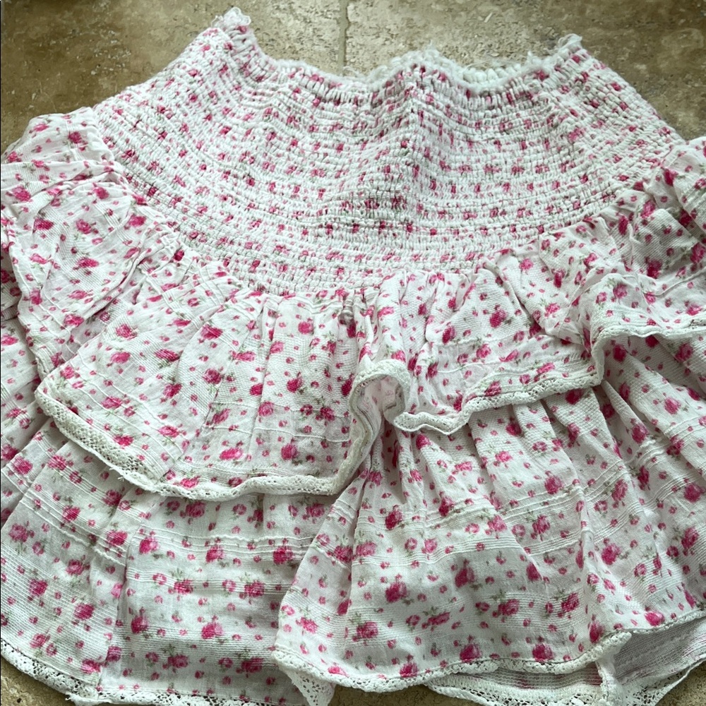Loveshackfancy mini skirt. Size small. Floral Ruffled Skirt